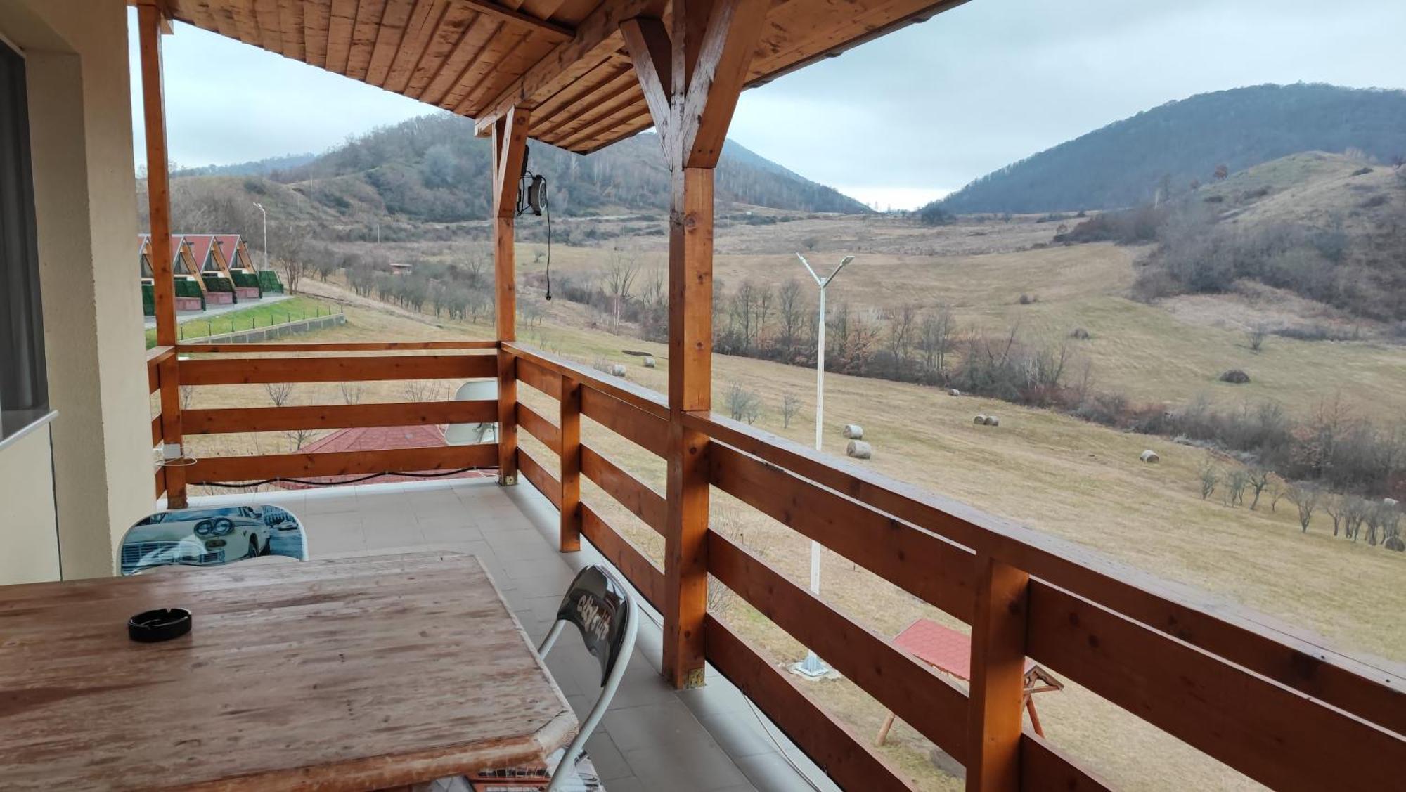 Motel Prislop Haţeg Εξωτερικό φωτογραφία