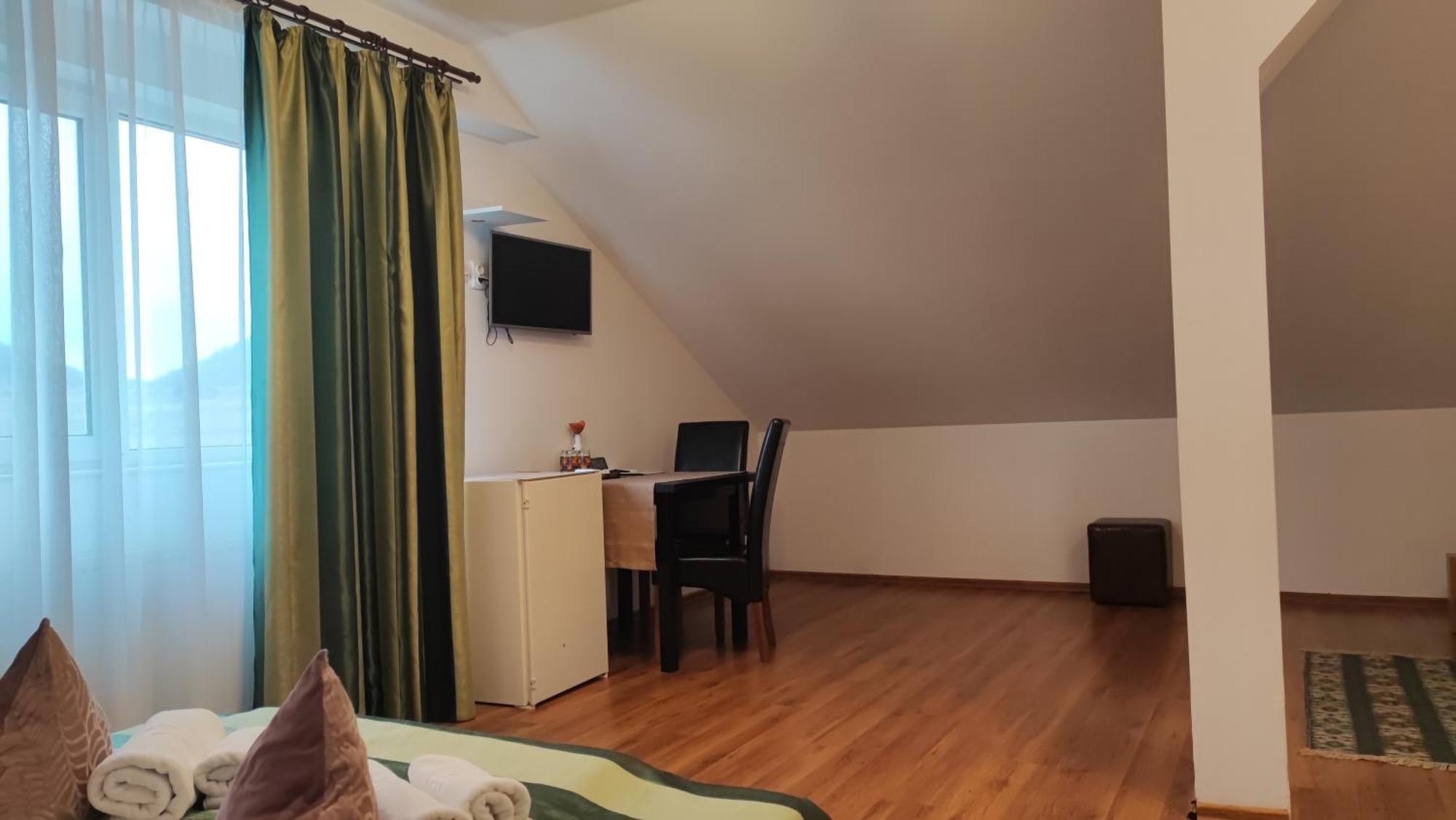 Motel Prislop Haţeg Εξωτερικό φωτογραφία