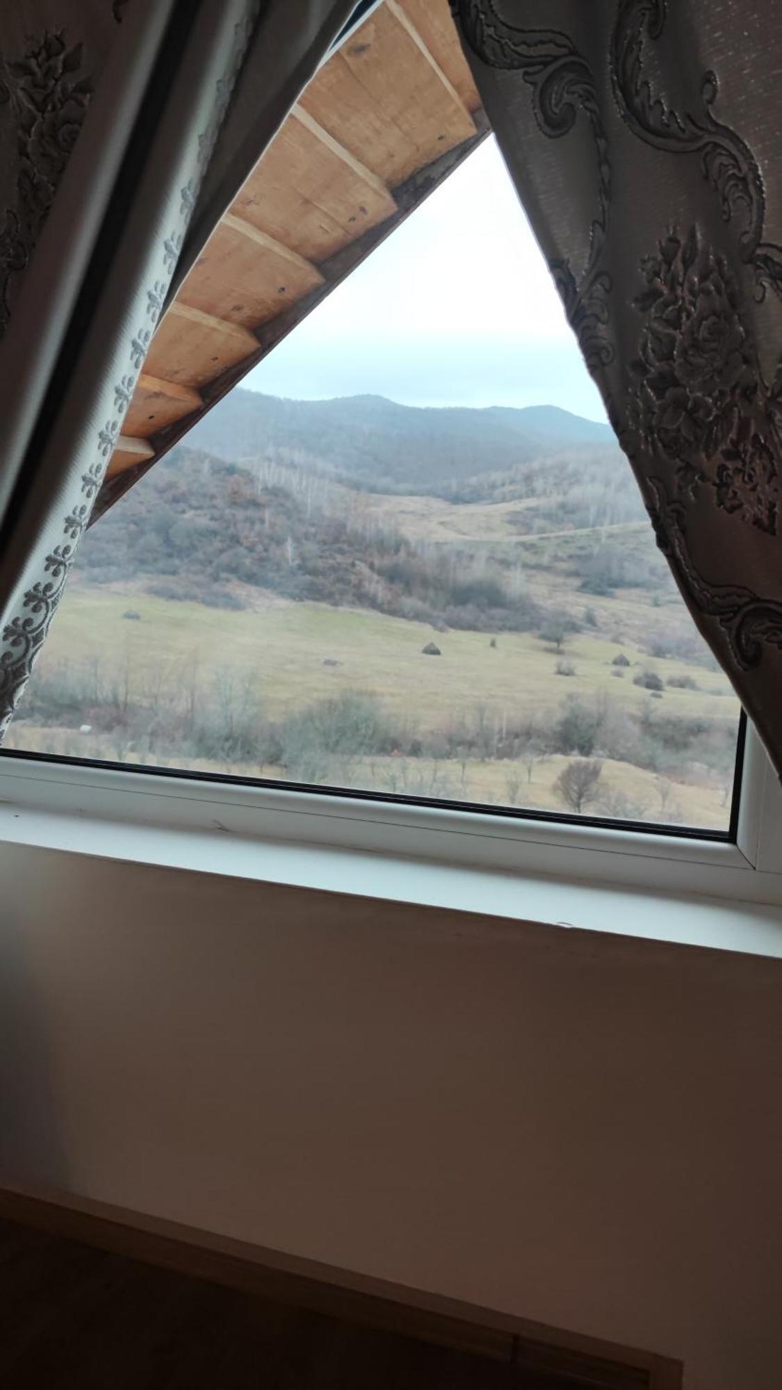 Motel Prislop Haţeg Εξωτερικό φωτογραφία